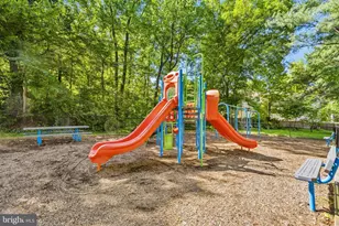 5002 McFarland Dr, Fairfax, VA 22032 - Photo 24
