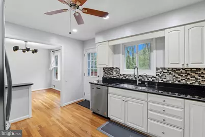 5023 King Richard Drive, Annandale, VA 22003 - Photo 12