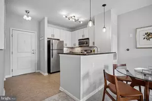 2665 Prosperity Ave, Fairfax, VA 22031 - Photo 12