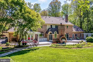 2402 Oakmont Ct, Oakton, VA 22124 - Photo 58