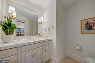 2402 Oakmont Ct, Oakton, VA 22124 - Photo 32
