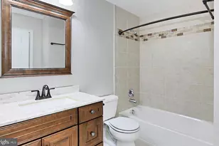 14011 Tanners House Way, Centreville, VA 20121 - Photo 20