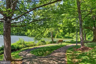 2974 Yarling Ct, Falls Church, VA 22042 - Photo 24