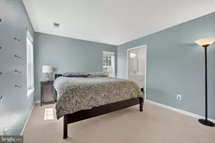 2974 Yarling Ct, Falls Church, VA 22042 - Photo 10