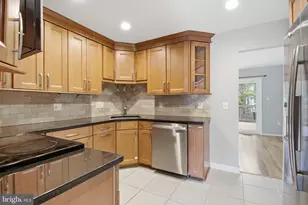 3078 Sugar Ln, Vienna, VA 22181 - Photo 4