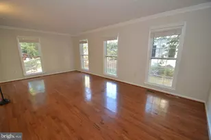 6228 Walkers Croft Way Walkers Croft, Alexandria, VA 22315 - Photo 2