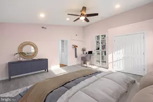 12484 Wendell Holmes Rd, Herndon, VA 20171 - Photo 42