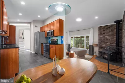 12484 Wendell Holmes Road, Herndon, VA 20171 - Photo 10