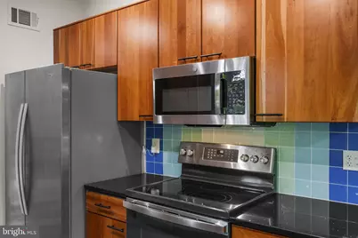 12484 Wendell Holmes Road, Herndon, VA 20171 - Photo 18