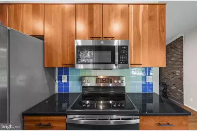 12484 Wendell Holmes Road, Herndon, VA 20171 - Photo 16