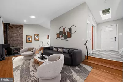 12484 Wendell Holmes Road, Herndon, VA 20171 - Photo 4