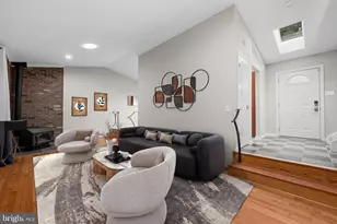 12484 Wendell Holmes Rd, Herndon, VA 20171 - Photo 4