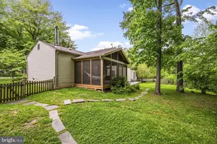12484 Wendell Holmes Rd, Herndon, VA 20171 - Photo 56