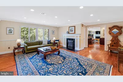 8601 Mount Zephyr Drive, Alexandria, VA 22309 - Photo 4