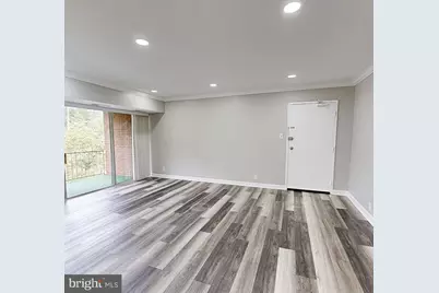 3700 N Rosser Street #204, Alexandria, VA 22311 - Photo 1