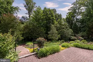 3525 Devon Dr, Falls Church, VA 22042 - Photo 32