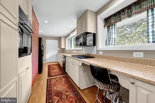 3525 Devon Dr, Falls Church, VA 22042 - Photo 14