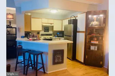 11703 Summerchase Circle, Reston, VA 20194 - Photo 6