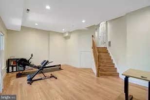 5757 Governors Pond Cir, Alexandria, VA 22310 - Photo 32