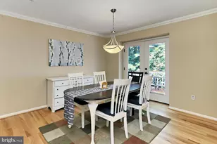 9694 Poindexter Ct, Burke, VA 22015 - Photo 6