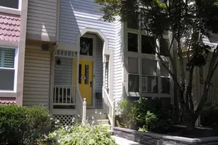 9694 Poindexter Ct, Burke, VA 22015 - Photo 1
