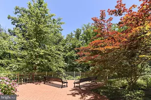 4480 Market Commons Dr, Fairfax, VA 22033 - Photo 26