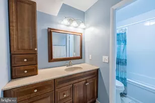 11917 Barrel Cooper Ct, Reston, VA 20191 - Photo 28