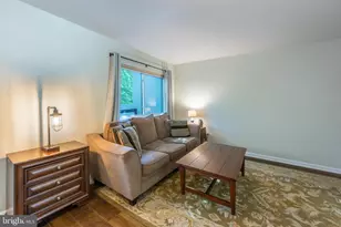 11917 Barrel Cooper Ct, Reston, VA 20191 - Photo 14