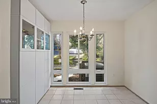 2029 Chadds Ford Dr, Reston, VA 20191 - Photo 12