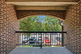 11252 Chestnut Grove Square, Reston, VA 20190 - Photo 20
