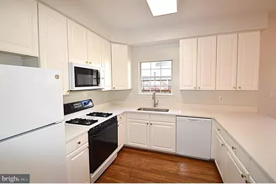 13510 Nickleback Court, Herndon, VA 20171 - Photo 18