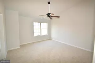 13510 Nickleback Ct, Herndon, VA 20171 - Photo 26