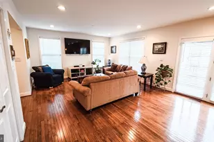 1807 Anderson Rd, Falls Church, VA 22043 - Photo 10