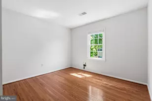 9932 Longford Ct, Vienna, VA 22181 - Photo 26