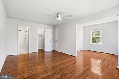 9932 Longford Court, Vienna, VA 22181 - Photo 20