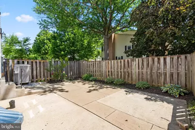 9932 Longford Court, Vienna, VA 22181 - Photo 32