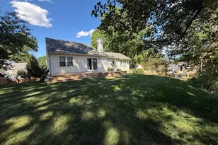 6134 Wicklow Dr, Burke, VA 22015 - Photo 2