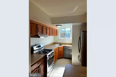 3706 N Rosser Street #T2, Alexandria, VA 22311 - Photo 4