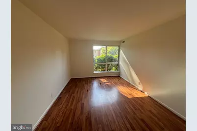 3706 N Rosser Street #T2, Alexandria, VA 22311 - Photo 6