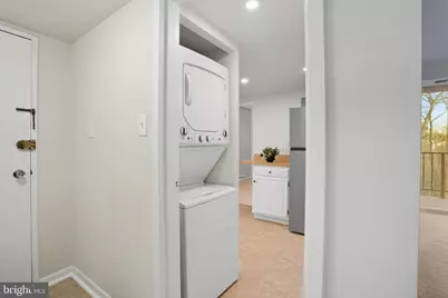 1552 Northgate Square #12B, Reston, VA 20190 - Photo 4