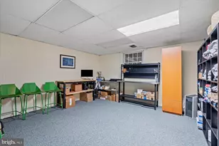 2402 Popkins Ln, Alexandria, VA 22306 - Photo 40