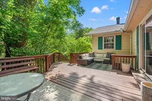 2402 Popkins Ln, Alexandria, VA 22306 - Photo 44