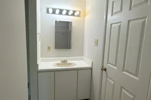 5519 Inverness Woods Ct, Fairfax, VA 22032 - Photo 18