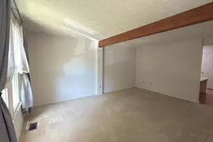 5519 Inverness Woods Ct, Fairfax, VA 22032 - Photo 4
