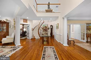 897 Chinquapin Rd, McLean, VA 22102 - Photo 6