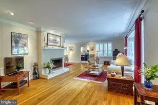 9211 Forest Haven Dr, Alexandria, VA 22309 - Photo 8