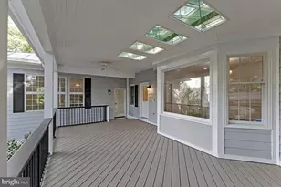 10034 Scenic View Terrace, Vienna, VA 22182 - Photo 52
