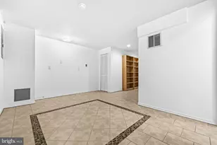 6276 Alforth Ave, Alexandria, VA 22315 - Photo 32
