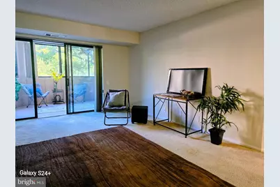 5904 Mount Eagle Drive #201, Alexandria, VA 22303 - Photo 6