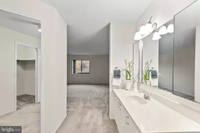 5904 Mount Eagle Drive #201, Alexandria, VA 22303 - Photo 16
